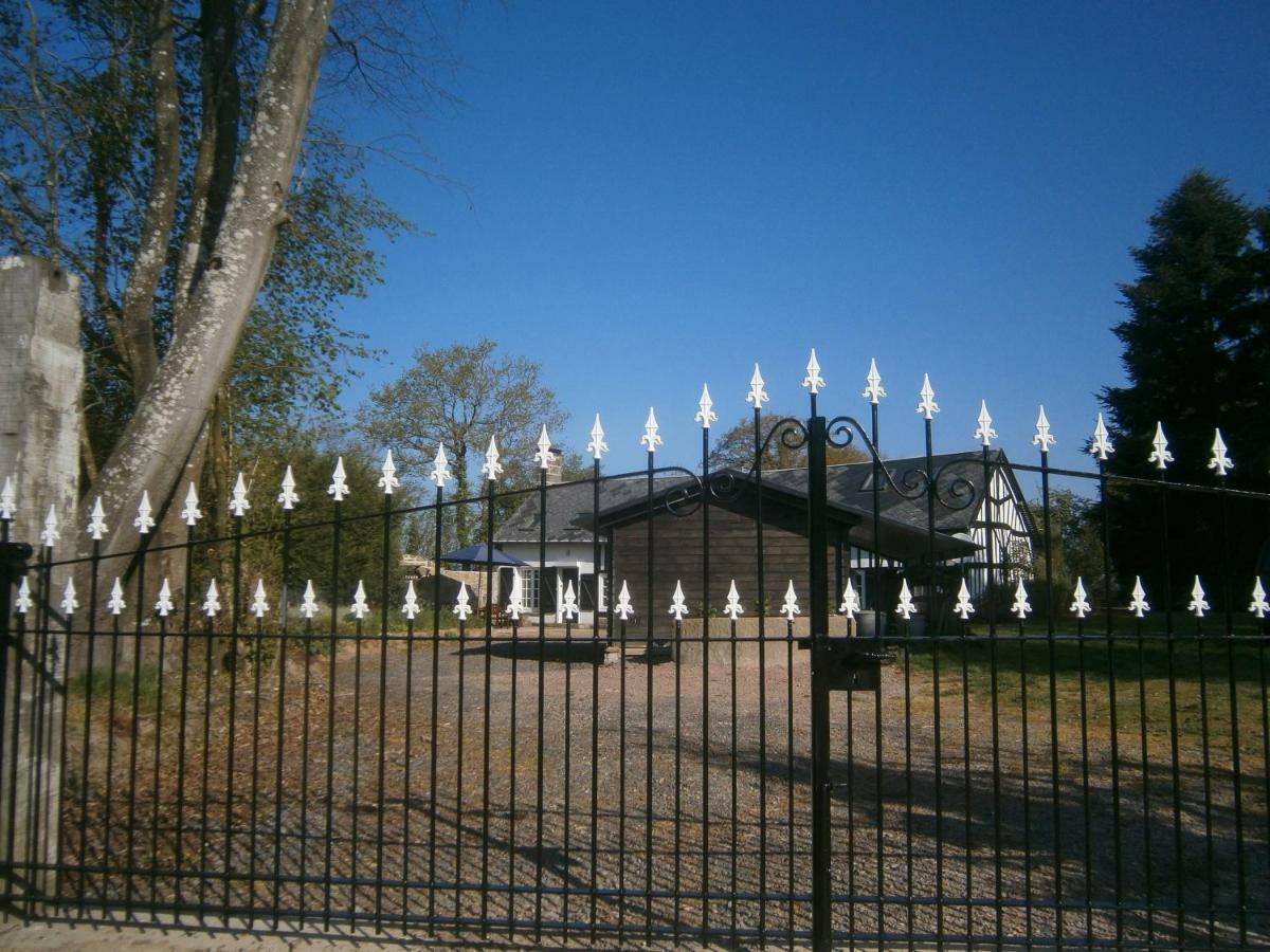 La Grange Villa Rânes Buitenkant foto